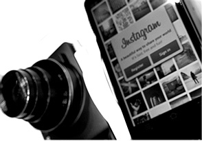Samsung's digital camera preinstalls instagram app.