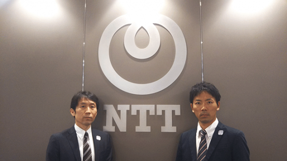 農業×ICTに携わるNTT研究企画部門 久住嘉和氏（左）と小野里  剛氏（右）