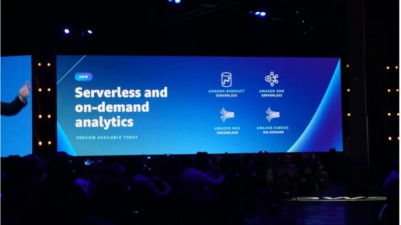 【写真11】Serverless and on-demand analytics