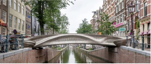 【図4】オランダ　アムステルダムに設置された3Dプリンター橋