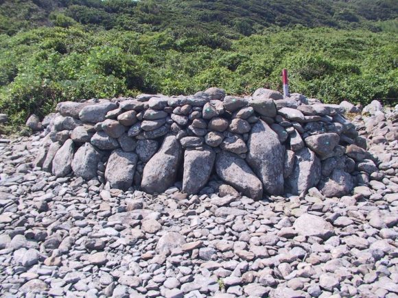 【写真4】相島積石塚群