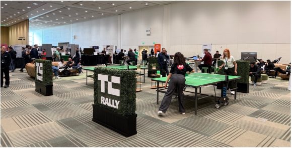 図2. Expo会場に設けられたSilicon ValleyらしいRefresh Space