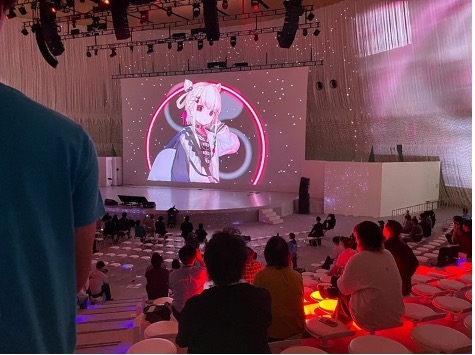 【写真6】企業の重大発表やAI、教育の講演、VTuberのコンサートなど、連日さまざまなイベントが催されるシャインハット