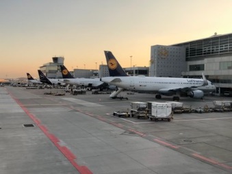 【写真2】フランクフルト空港