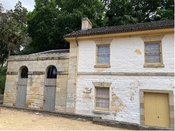 【写真16】カドマンの家