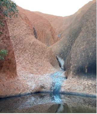 【写真3】ムティルジュの泉