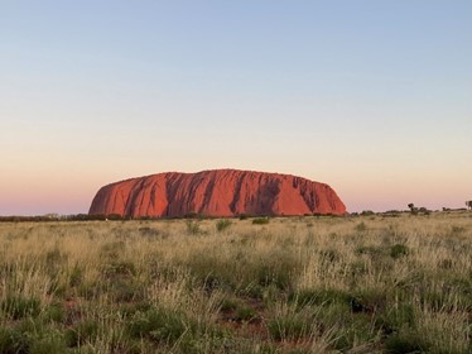 【写真4】日没のウルル